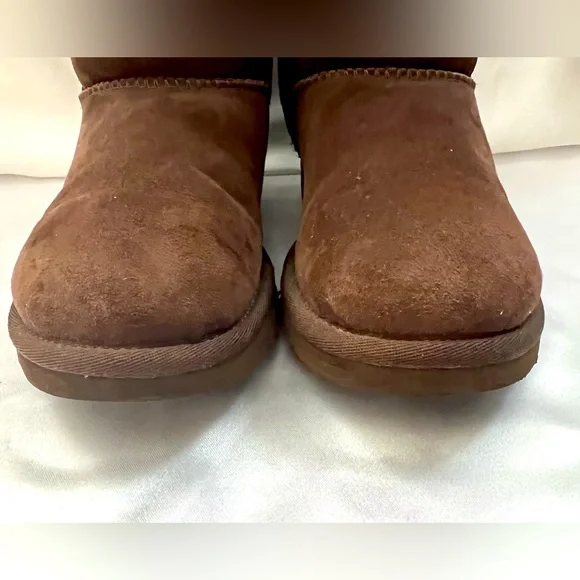 UGG Classic Tall II Boot in color Burnt Cedar - Picture 7 of 13